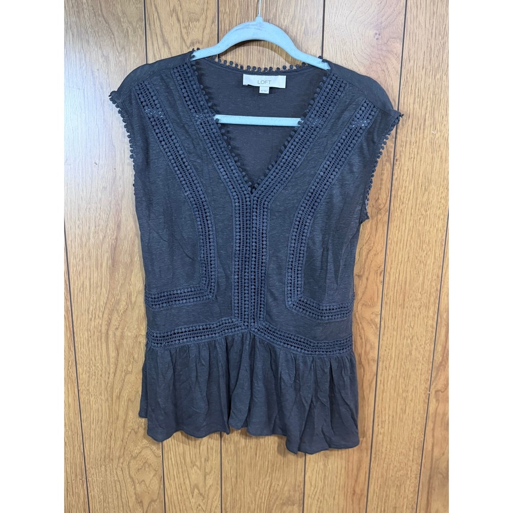 LOFT Ann Taylor Gray Linen Blend Crochet Lace Pom Pom Peplum Sleeveless Top XS